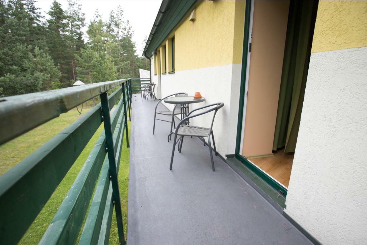 Viisnurga Puhkemajad Lägenhet Uulu Exteriör bild